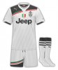 $juventus puma away.jpg